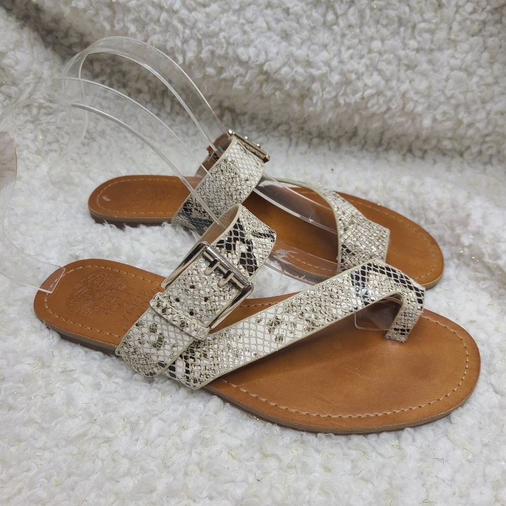 Vince Camuto Tadd Snakeskin Pattern‎ Leather Flat Sandals sz 6